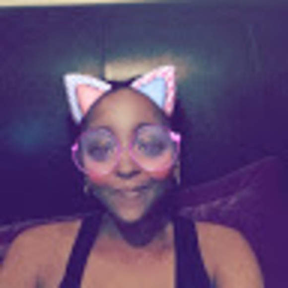 Meet your Posher, E. - Picture 1 of 1